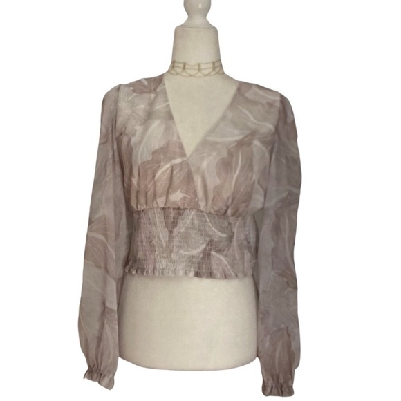 Aritzia Wilfred Reign Smocked Wrap Crop Blouse Leaf Print - Picture 1 of 6
